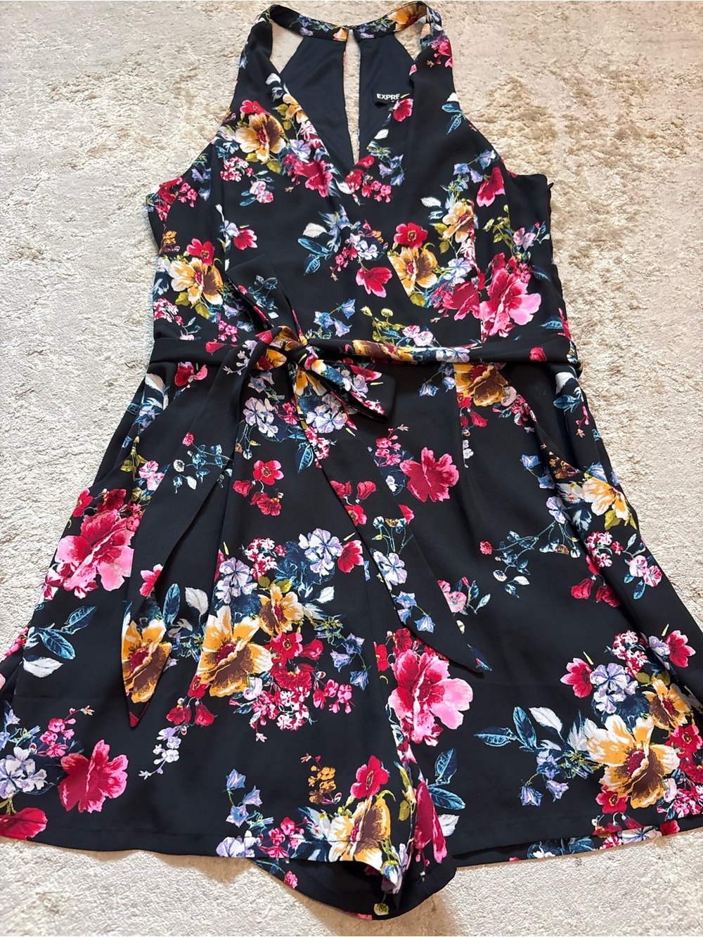 Express Floral Halter Tie Waist Romper With Pockets Size 6 - Picture 3 of 11